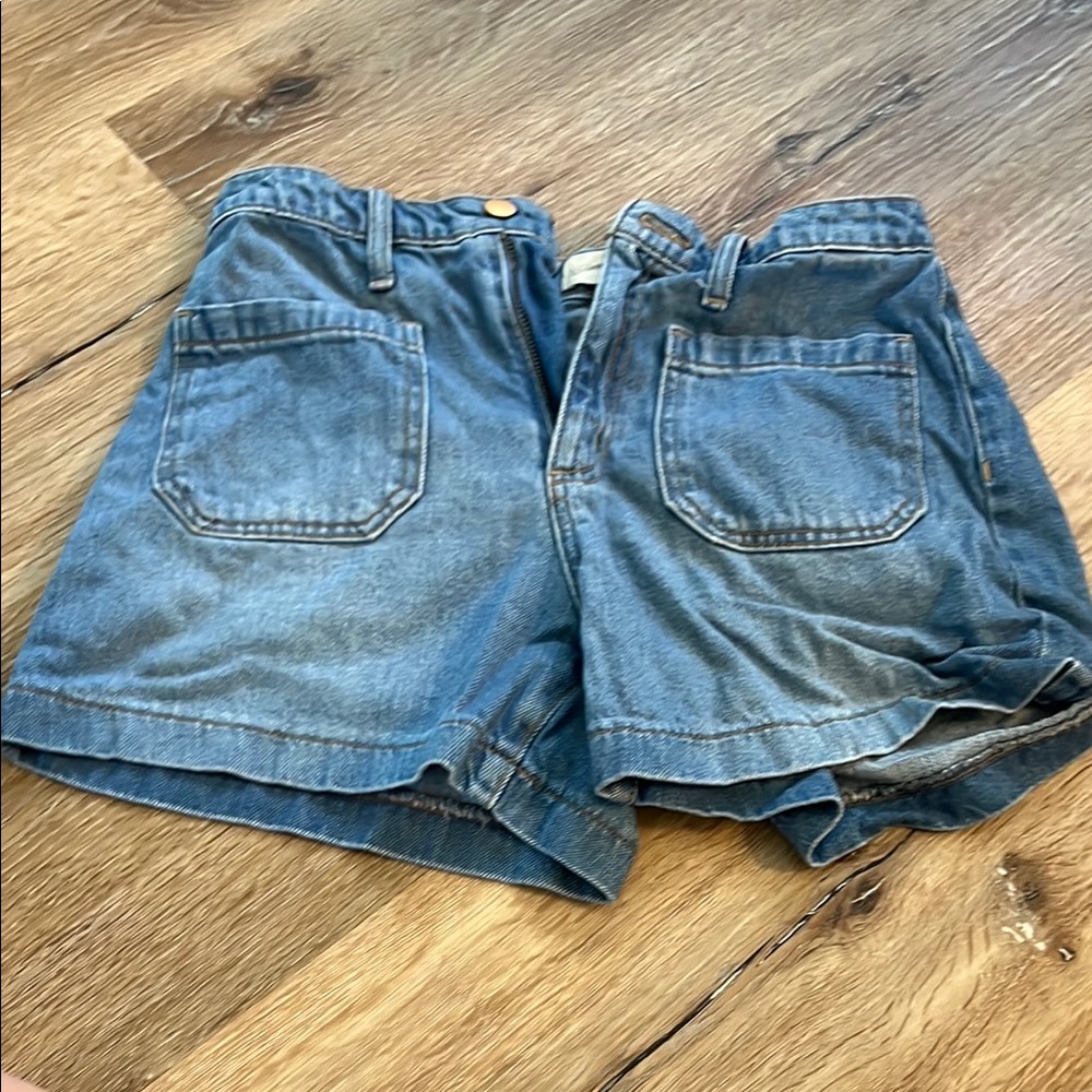Universal Thread Blue Jean Shorts High-Waisted